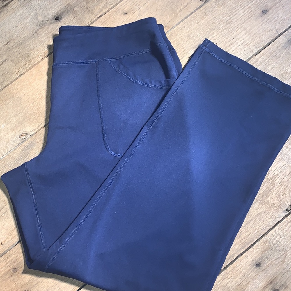 Lands’ End Active 5 Pocket Pants Navy Size MP 10-12
